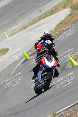 media/Oct-14-2023-TrackXperience (Sat) [[0517685739]]/Level 1/session 5 turn 12/